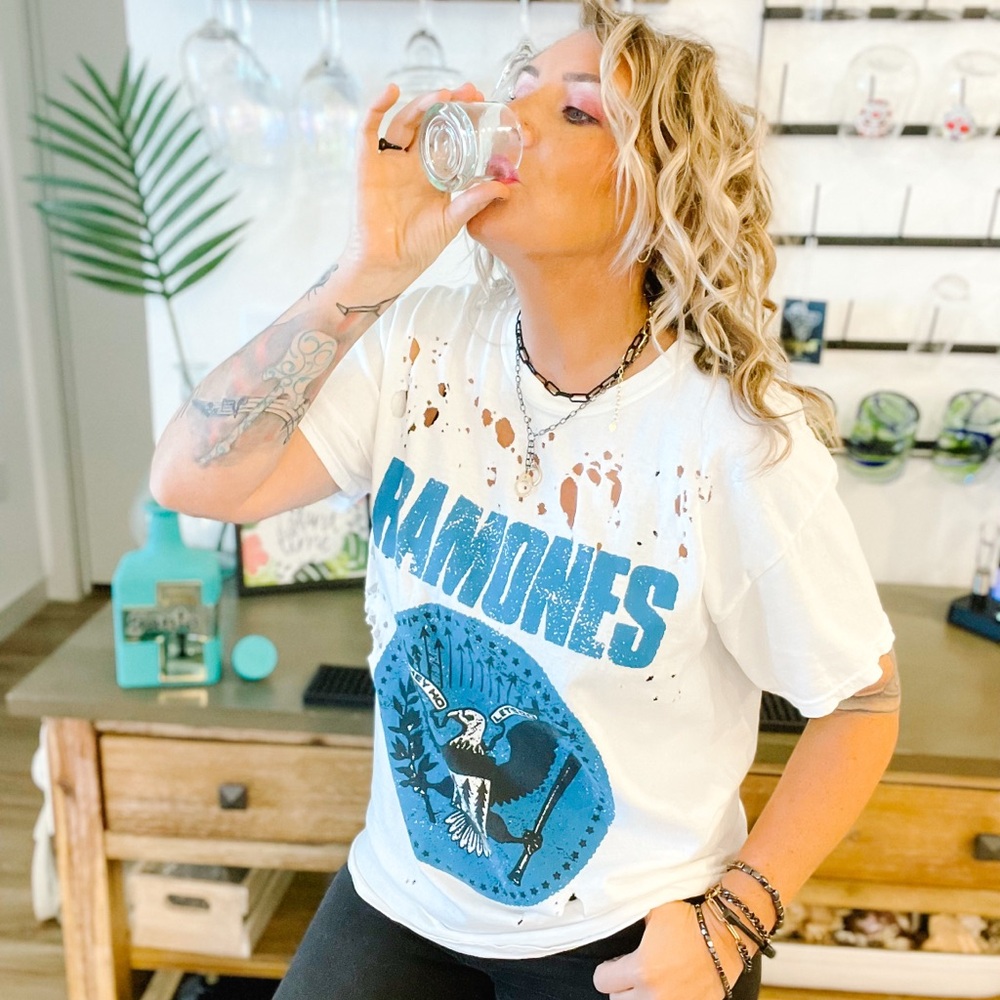 Ramones Distressed Graphic Band Tee